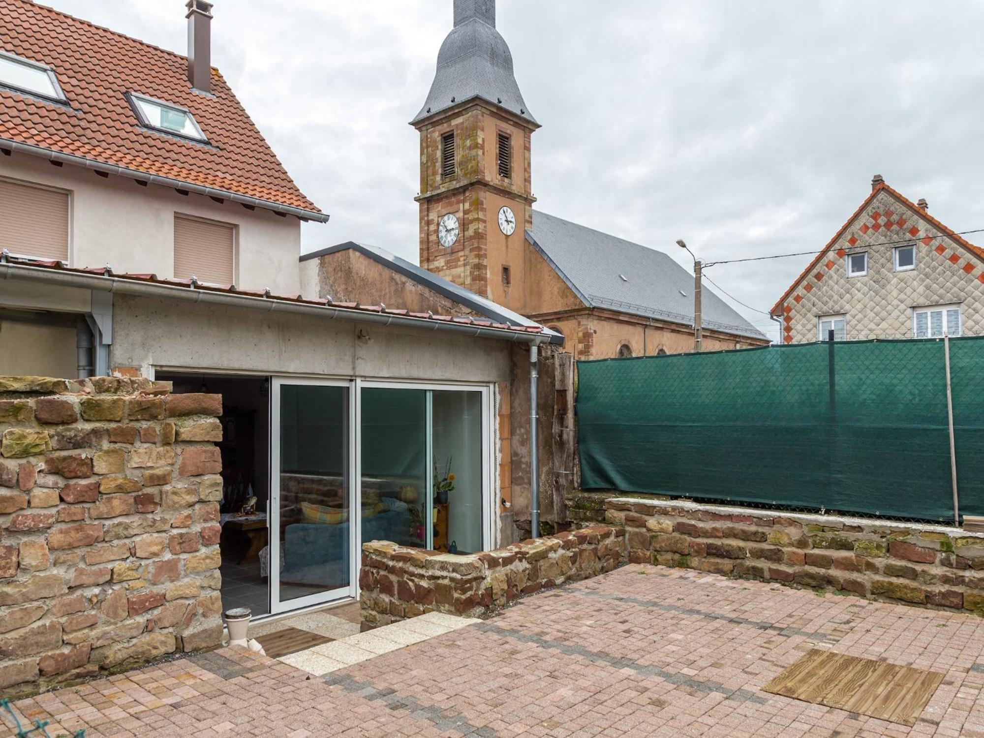 Elegant Holiday Home In Saint Louis With Garden Exteriör bild